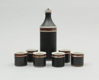 Sake bottle and six cups