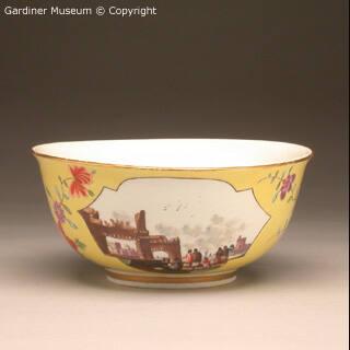 Bowl with harbour scenes