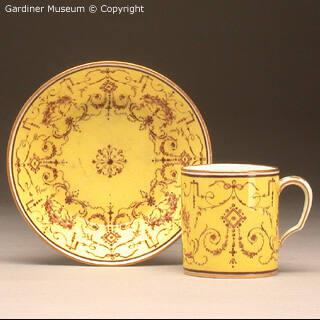 Cup and Saucer (gobelet litron et soucoupe)