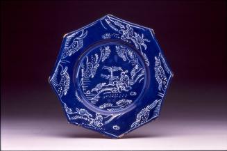 Octagonal plate with 'Bleu Persan' decoration