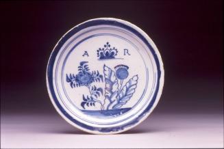 Plate with crown, rose and thistle for Queen Anne