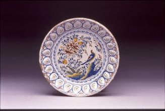 Moulded dish with bird design