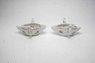 Pair of Two-handled sauceboats