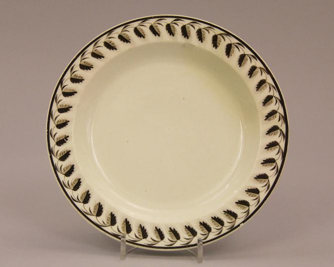 Plate with printed wheat border