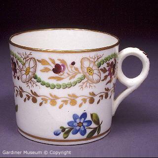 Coffee can with floral pattern