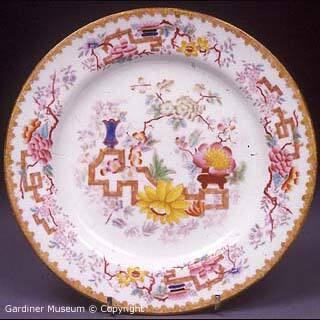 Plate with printed chinoiserie pattern