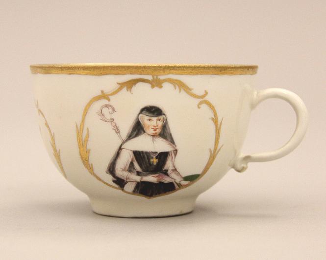 Cup with an abbess and bird motif