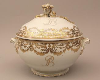 Tureen with Neoclassical pattern