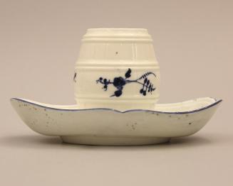 Mustard pot with scattered floral sprays (Chantilly sprigs)
