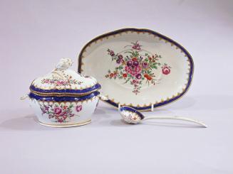 Tureen, cover, stand and ladle